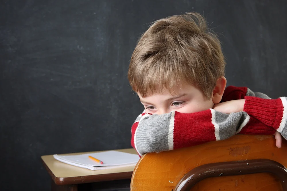 ¿Tu hijo se distrae fácilmente? Tal vez no es falta de interés, sino exceso de estímulos